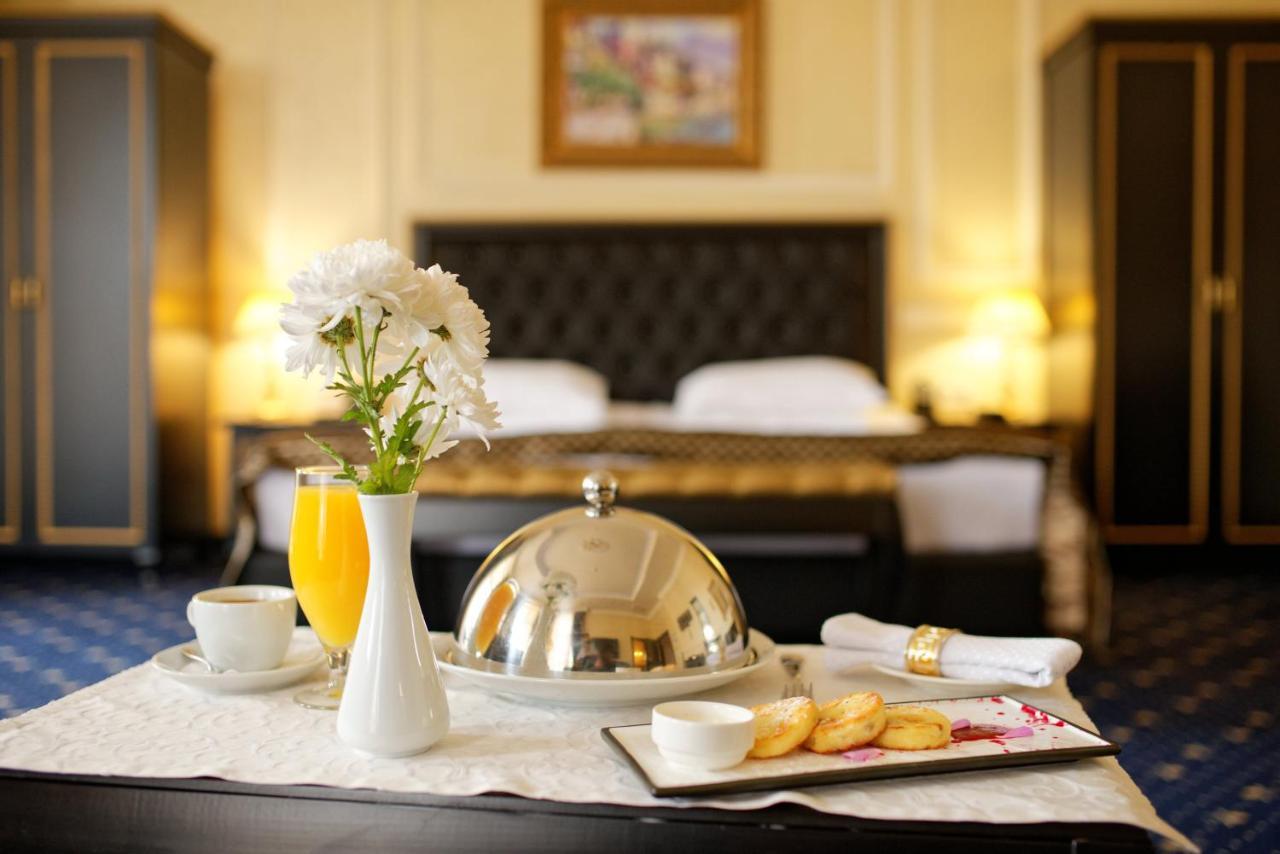 Hotel Le Premier - Maestro