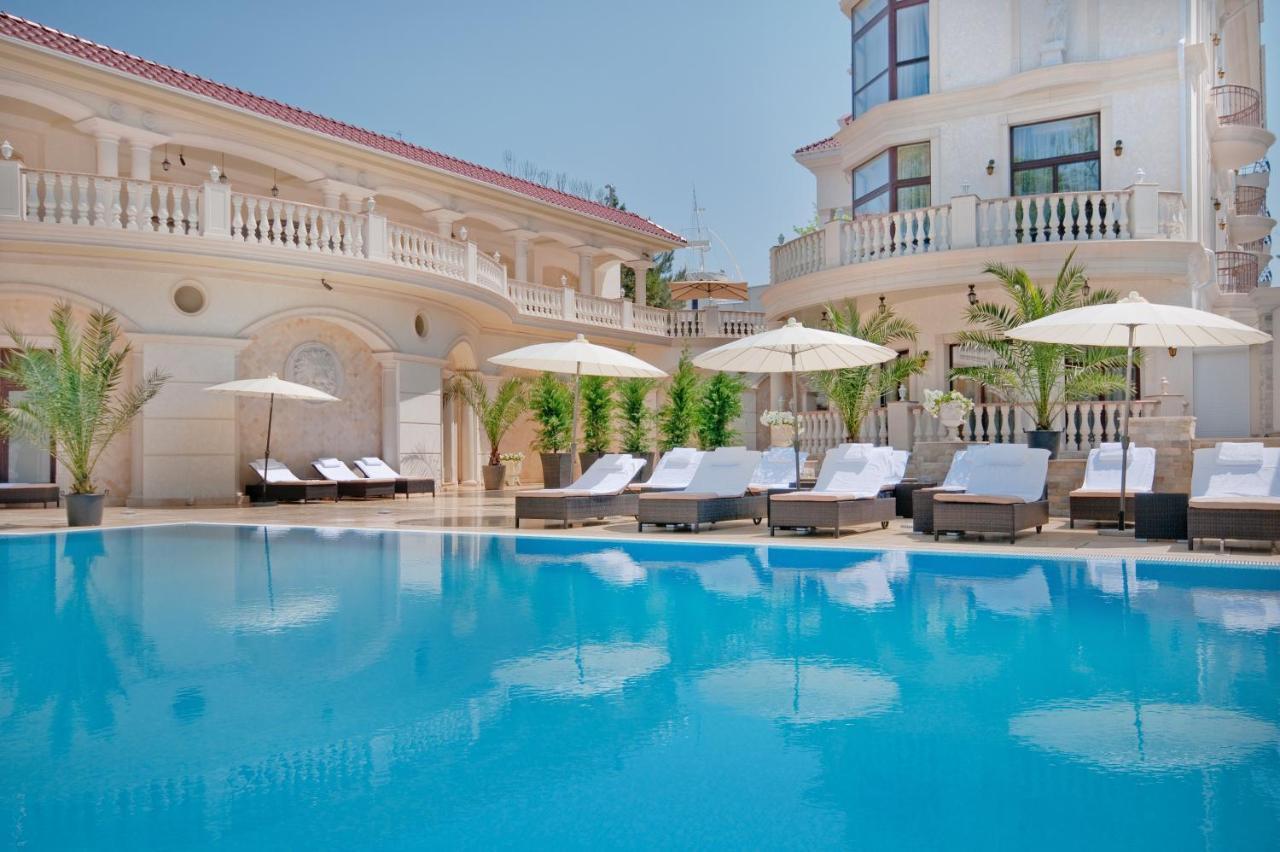Le Premier - Maestro Hotel 5*