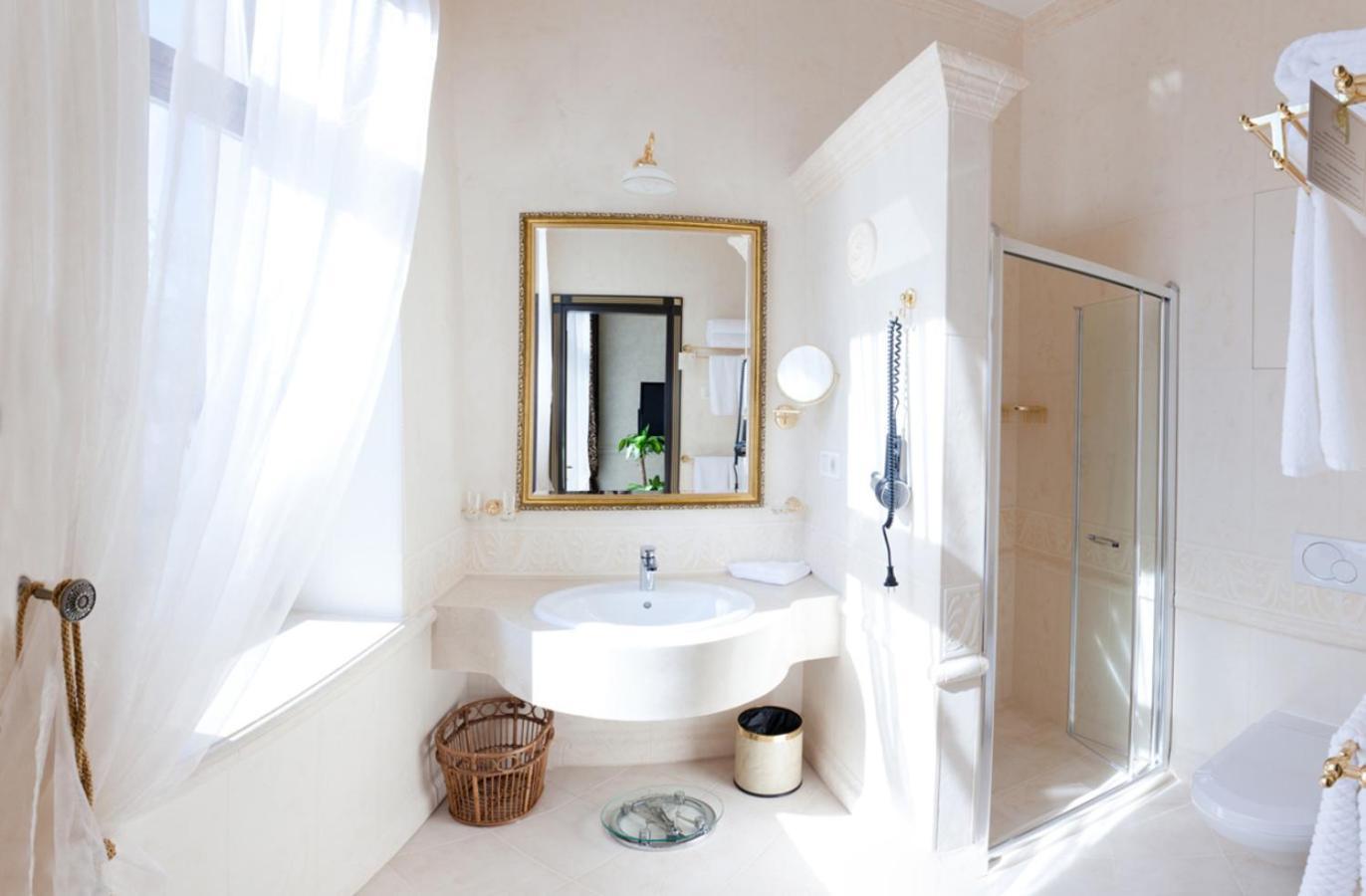 Le Premier - Maestro Hotel 5*