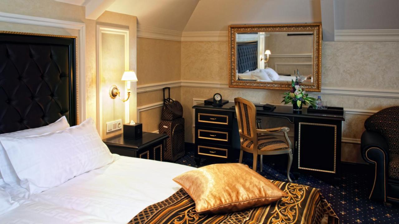 Готель Le Premier 5*